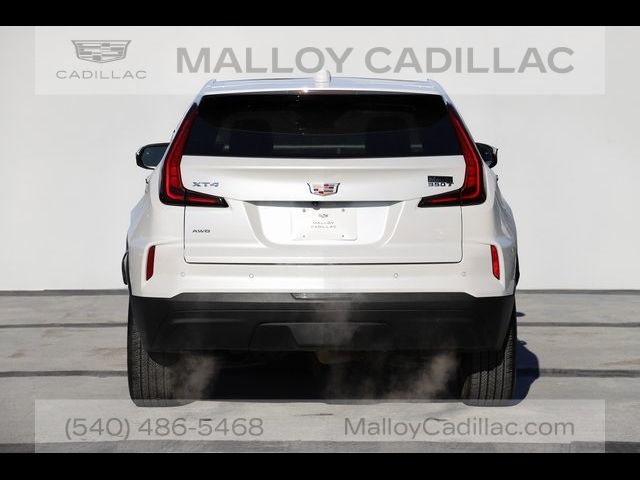 2024 Cadillac XT4 Luxury