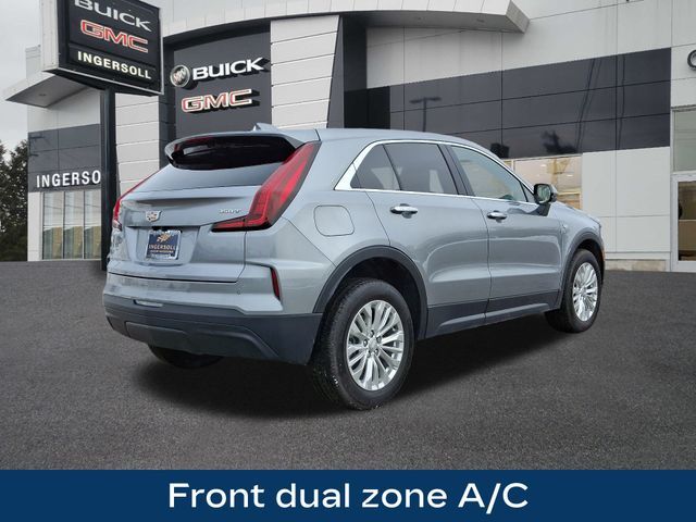 2024 Cadillac XT4 Luxury