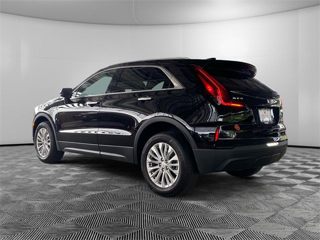 2024 Cadillac XT4 Luxury