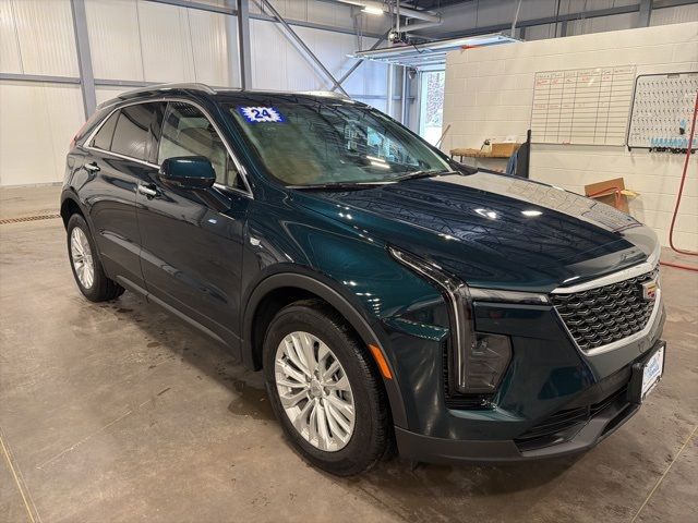2024 Cadillac XT4 Luxury