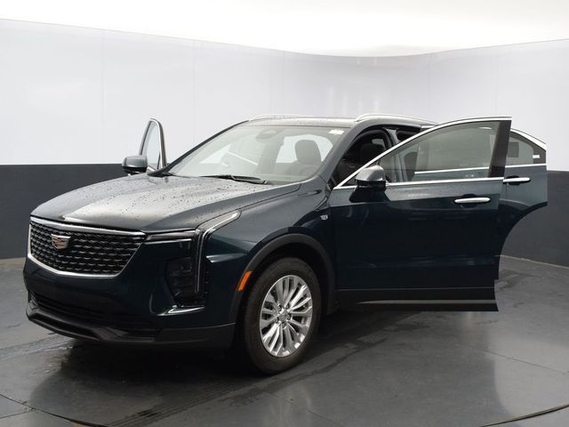 2024 Cadillac XT4 Luxury