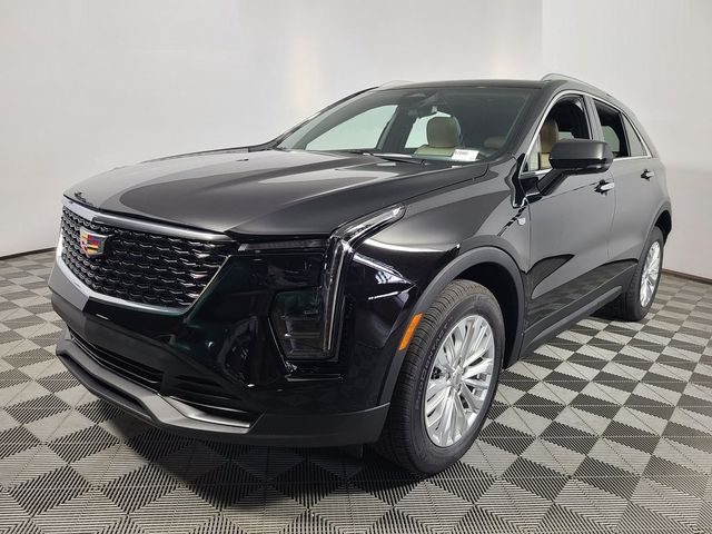 2024 Cadillac XT4 Luxury