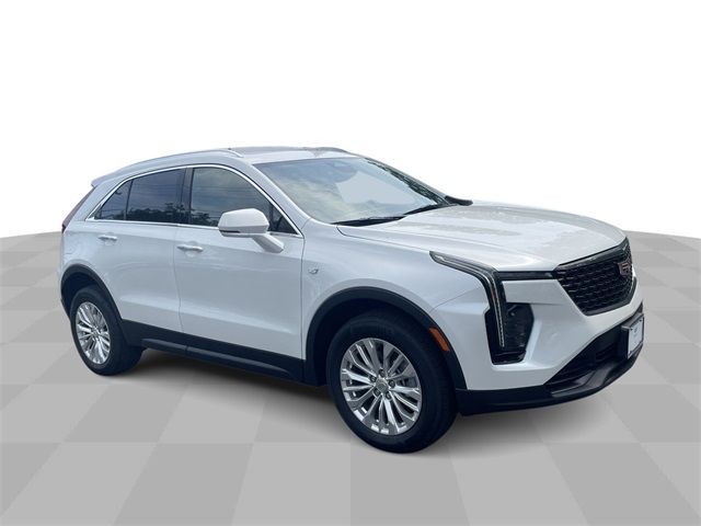 2024 Cadillac XT4 Luxury