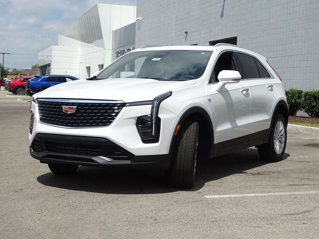 2024 Cadillac XT4 Luxury