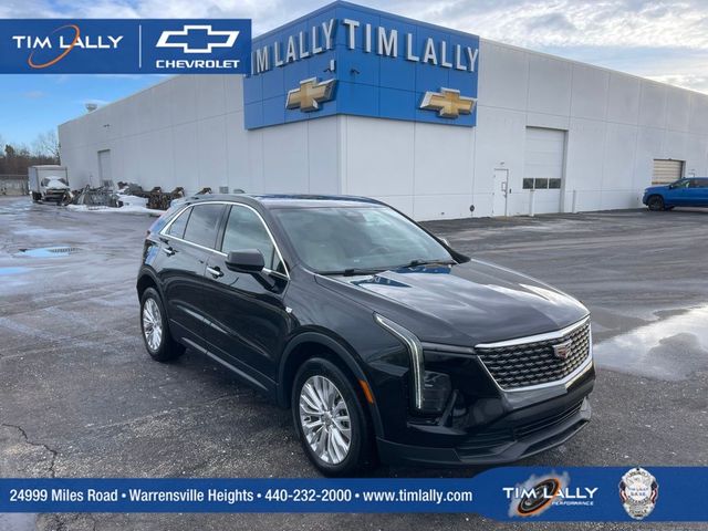 2024 Cadillac XT4 Luxury