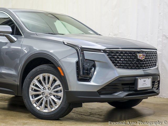 2024 Cadillac XT4 Luxury