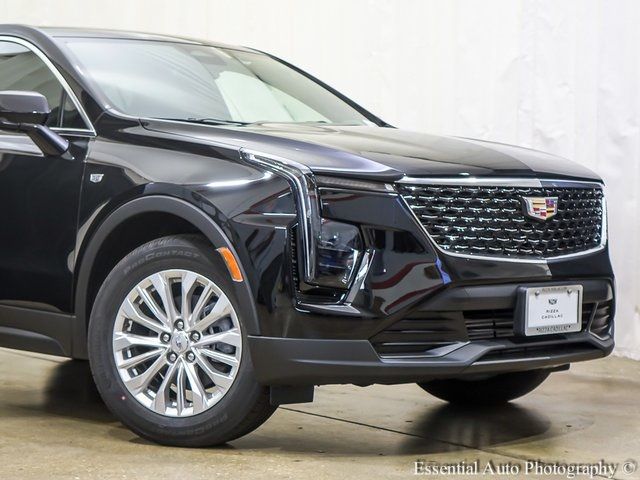 2024 Cadillac XT4 Luxury