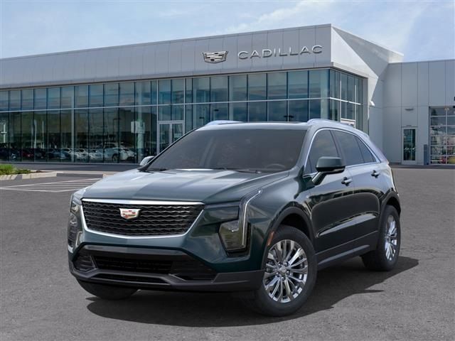 2024 Cadillac XT4 Luxury