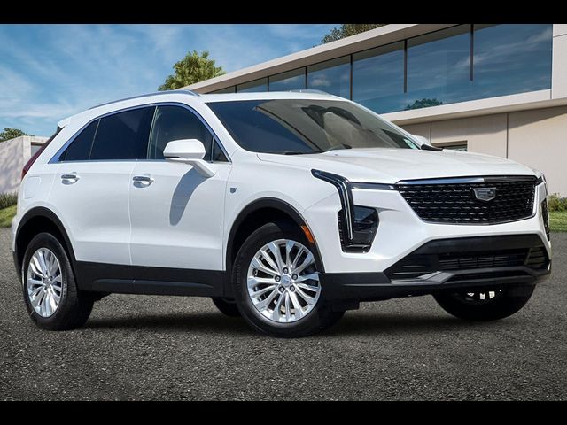 2024 Cadillac XT4 Luxury