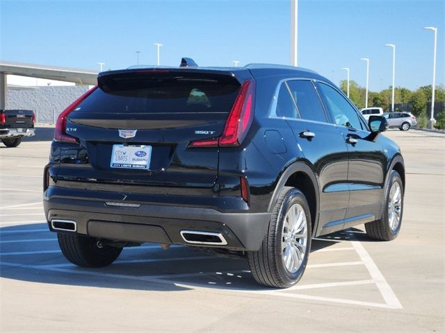 2024 Cadillac XT4 Premium Luxury