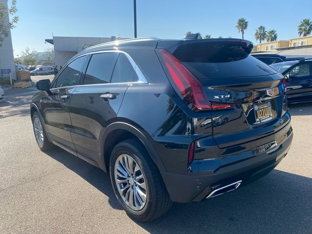 2024 Cadillac XT4 Premium Luxury