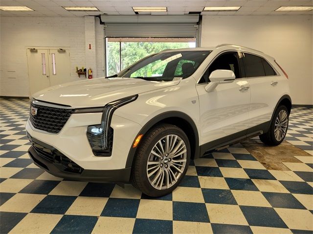 2024 Cadillac XT4 Premium Luxury