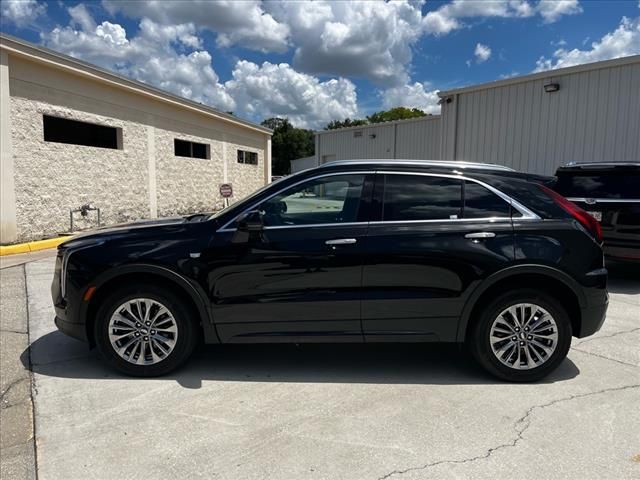 2024 Cadillac XT4 Premium Luxury