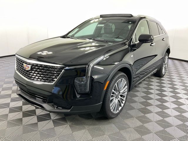 2024 Cadillac XT4 Premium Luxury