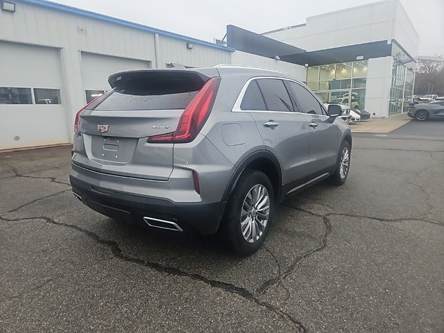 2024 Cadillac XT4 Premium Luxury