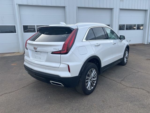 2024 Cadillac XT4 Premium Luxury