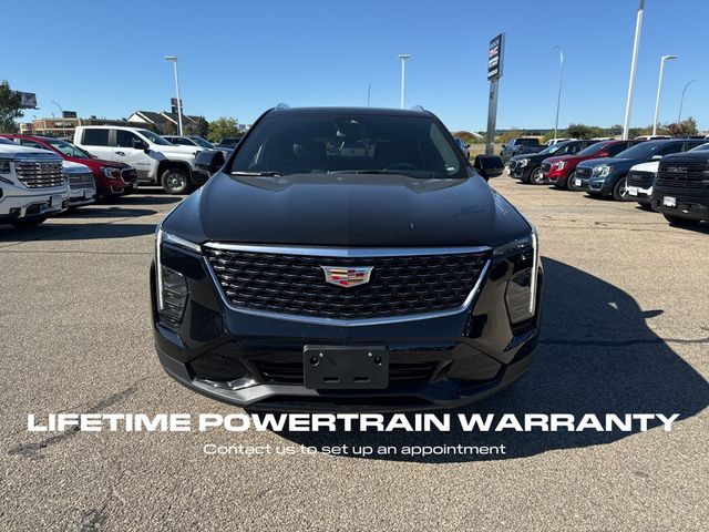 2024 Cadillac XT4 Premium Luxury