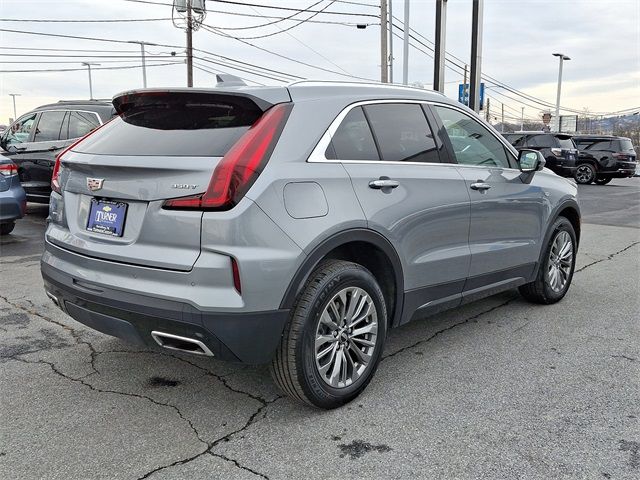 2024 Cadillac XT4 Premium Luxury