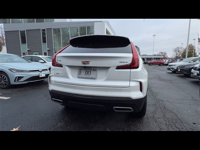 2024 Cadillac XT4 Premium Luxury