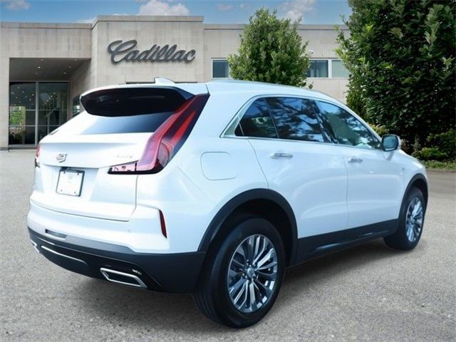 2024 Cadillac XT4 Premium Luxury