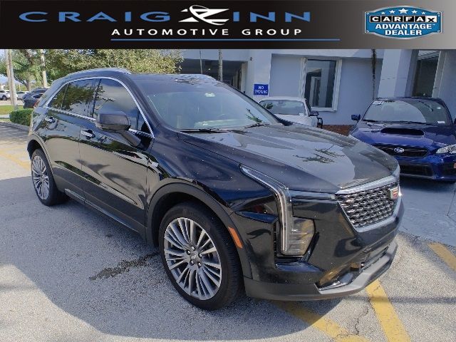 2024 Cadillac XT4 Premium Luxury