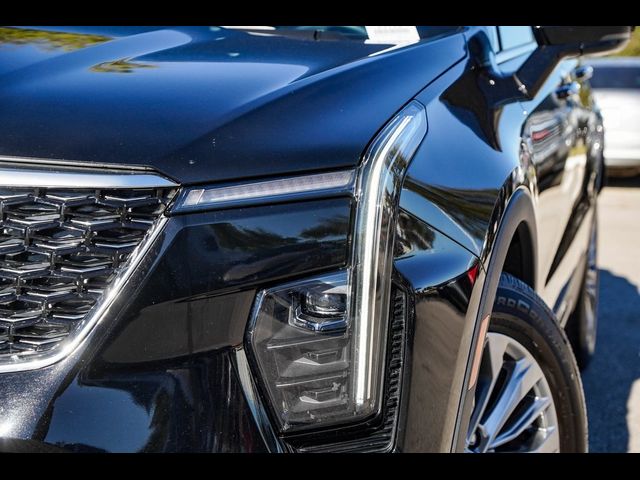 2024 Cadillac XT4 Premium Luxury