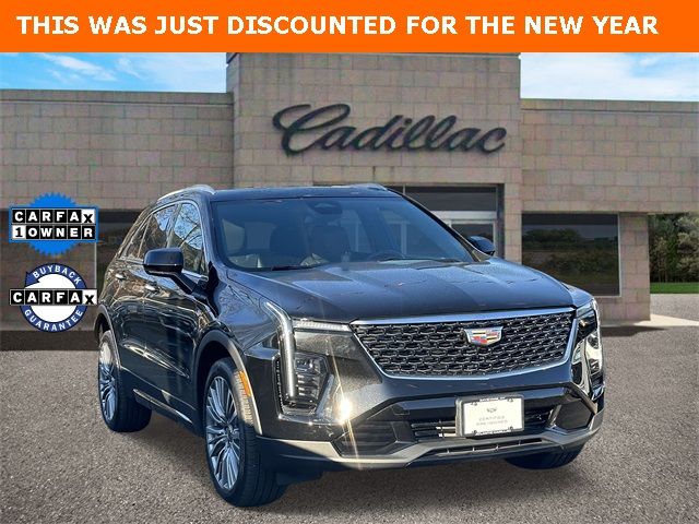 2024 Cadillac XT4 Premium Luxury