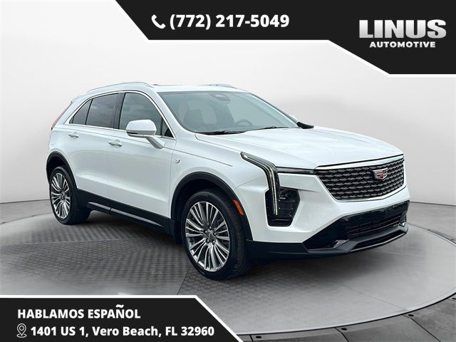 2024 Cadillac XT4 Premium Luxury