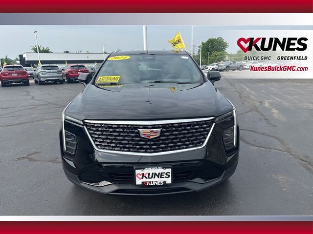 2024 Cadillac XT4 Premium Luxury