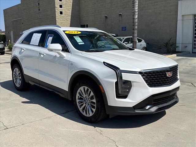 2024 Cadillac XT4 Premium Luxury