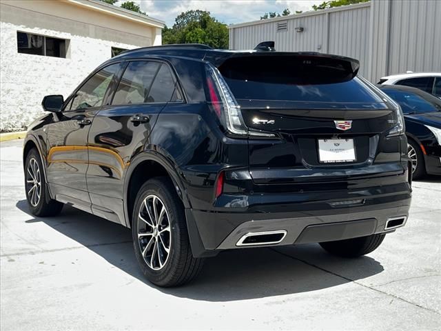 2024 Cadillac XT4 Sport