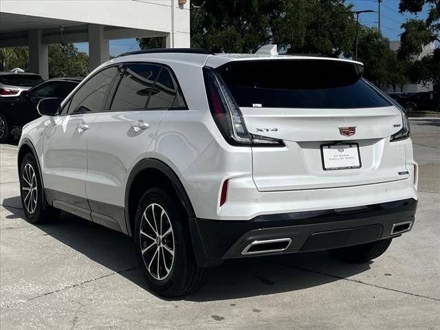 2024 Cadillac XT4 Sport