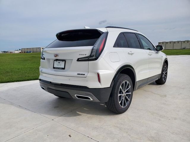 2024 Cadillac XT4 Sport