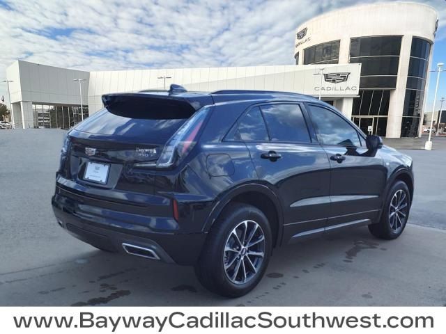 2024 Cadillac XT4 Sport