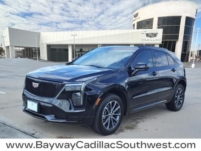 2024 Cadillac XT4 Sport