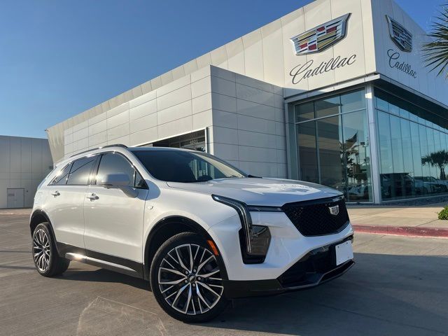 2024 Cadillac XT4 Sport