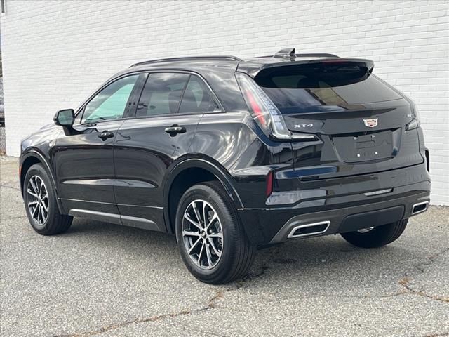 2024 Cadillac XT4 Sport