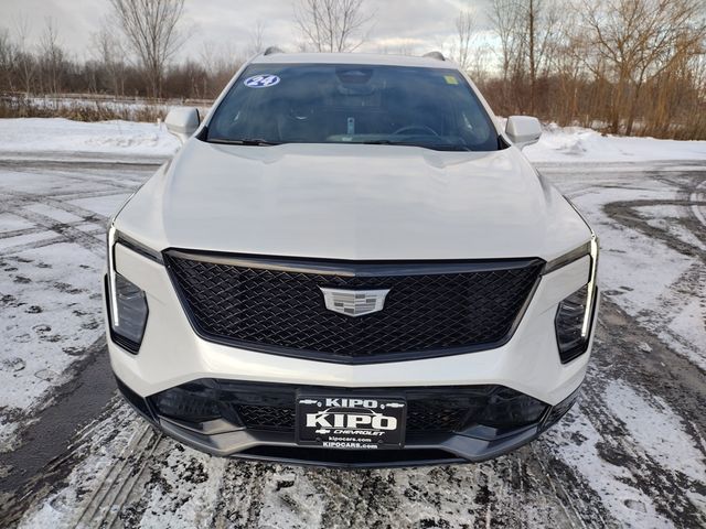 2024 Cadillac XT4 Sport