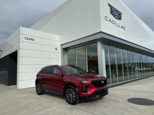 2024 Cadillac XT4 Sport