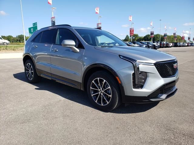 2024 Cadillac XT4 Sport