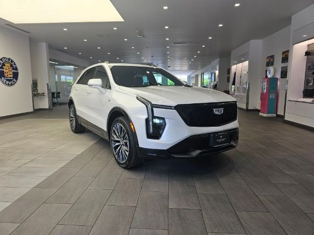 2024 Cadillac XT4 Sport