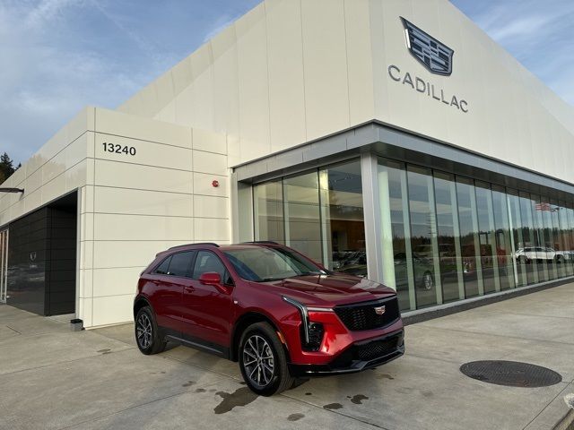 2024 Cadillac XT4 Sport