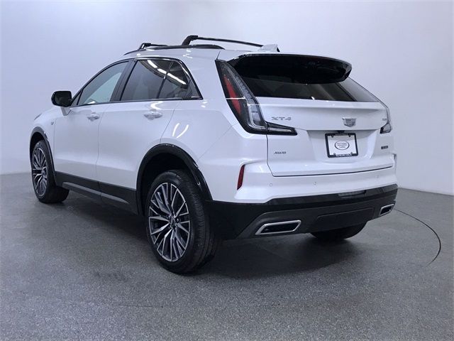 2024 Cadillac XT4 Sport