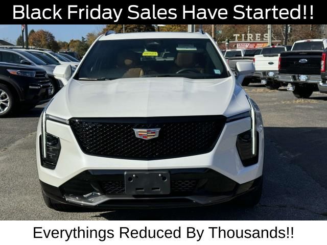 2024 Cadillac XT4 Sport