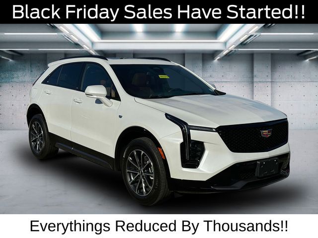 2024 Cadillac XT4 Sport