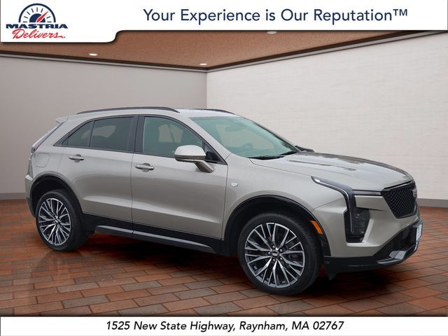 2024 Cadillac XT4 Sport