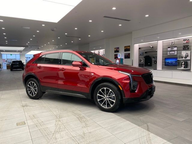 2024 Cadillac XT4 Sport