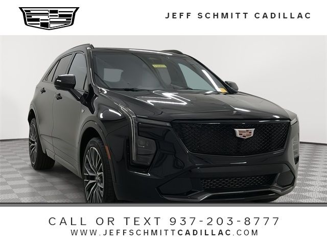 2024 Cadillac XT4 Sport