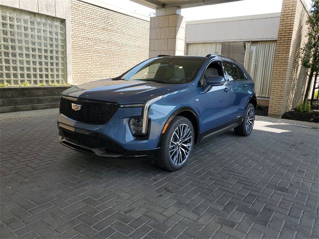 2024 Cadillac XT4 Sport