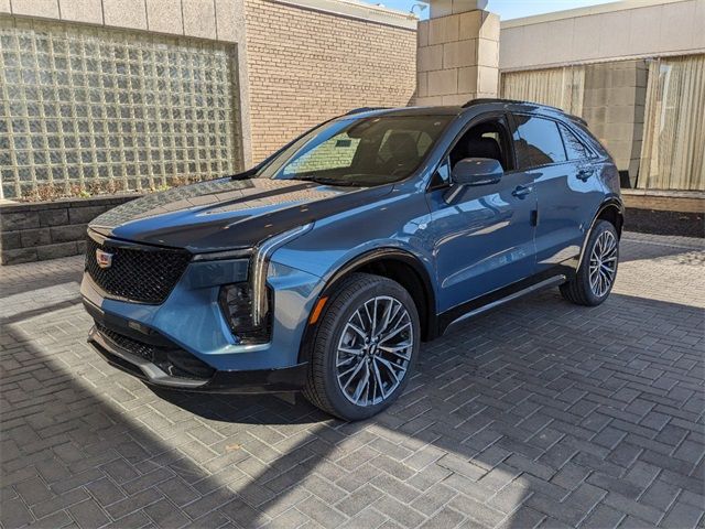 2024 Cadillac XT4 Sport